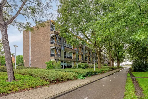 Burgemeester Wapstraat 52, Zoeterwoude