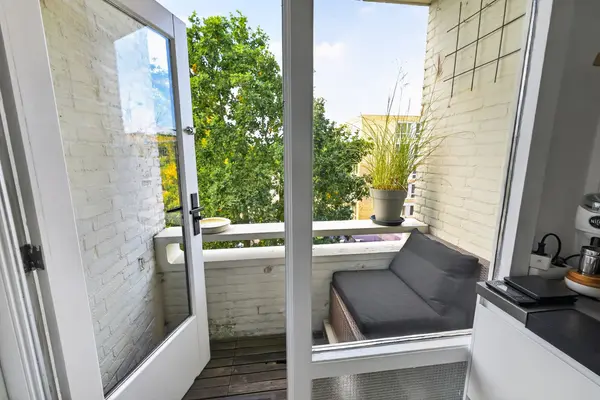 Paramaribostraat 7, Leiden