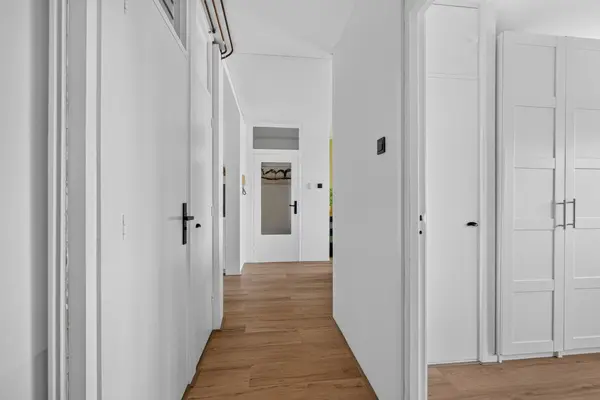 Paramaribostraat 7, Leiden