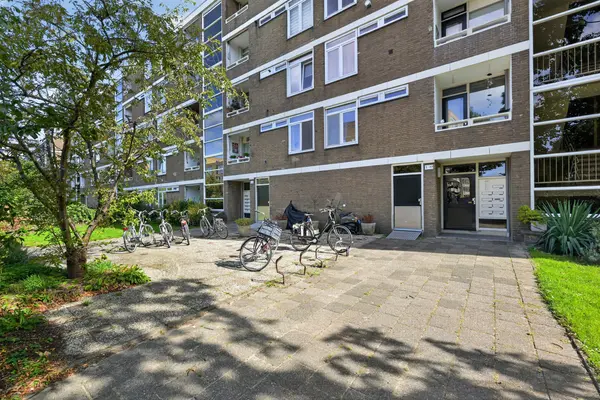 Paramaribostraat 7, Leiden