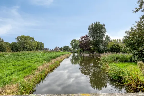 Nagelkruidzoom 6, Leiderdorp