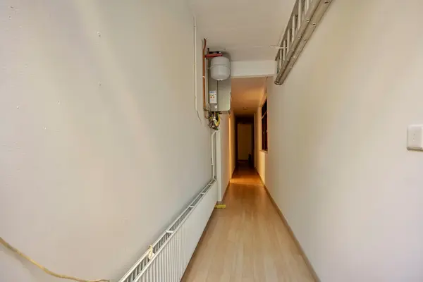 Haarlemmerweg 25, Leiden