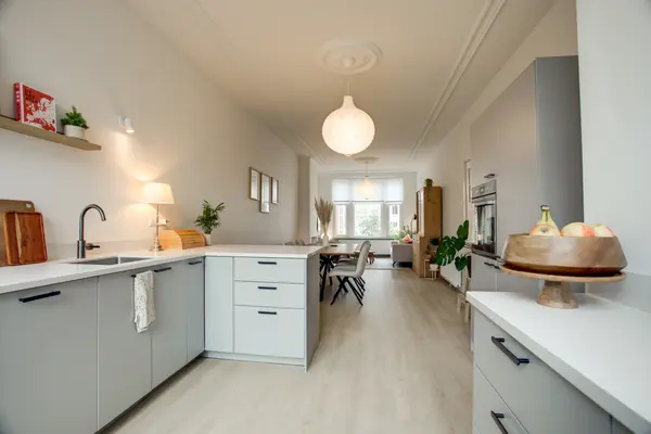 Pijnboomstraat 6D, Den Haag