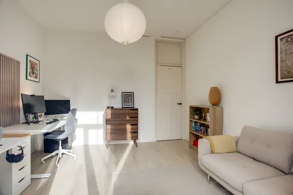 Pijnboomstraat 6D, Den Haag