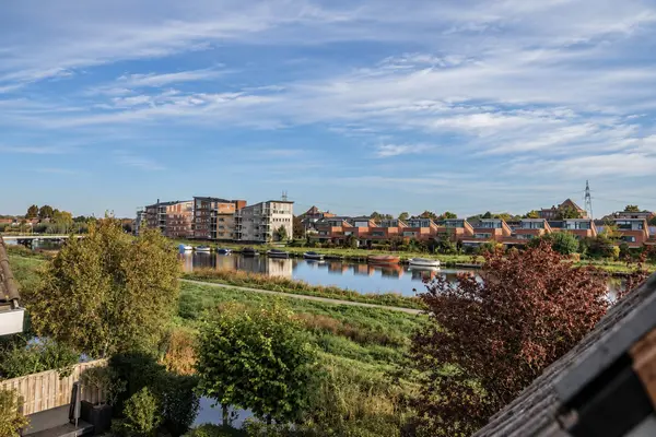 Winterkade 25, Leiderdorp