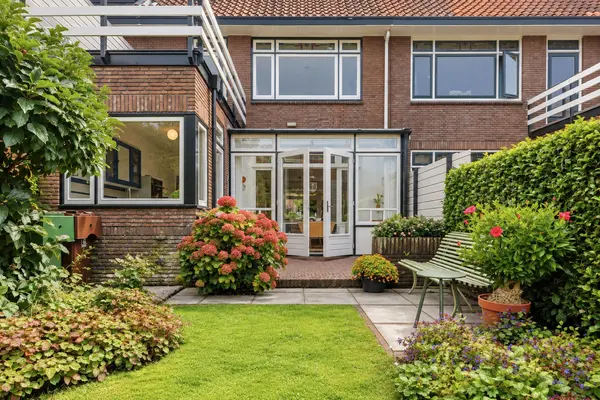 Roodenburgerstraat 44, Leiden