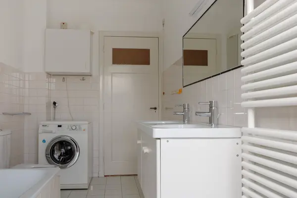 Roodenburgerstraat 44, Leiden