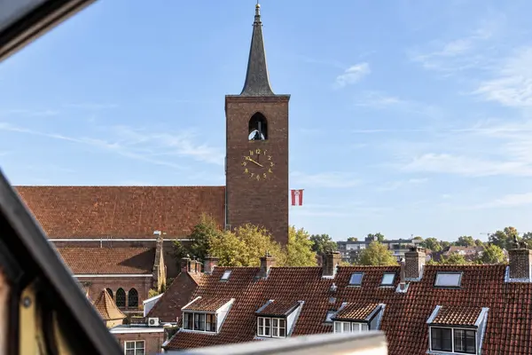 Lorentzkade 4, Leiden