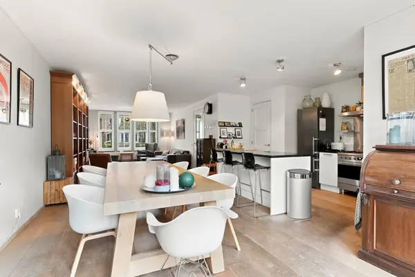 A. Roland Holststraat 5, Voorschoten