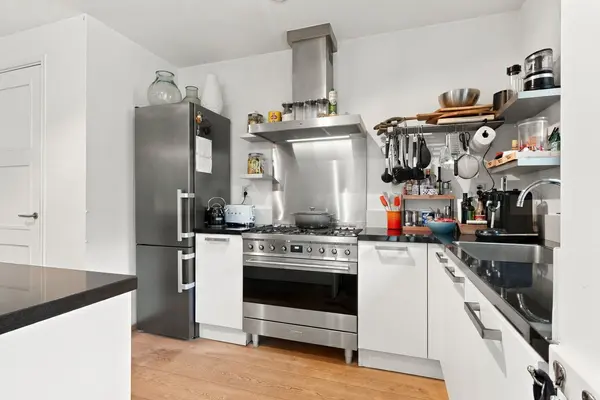 A. Roland Holststraat 5, Voorschoten