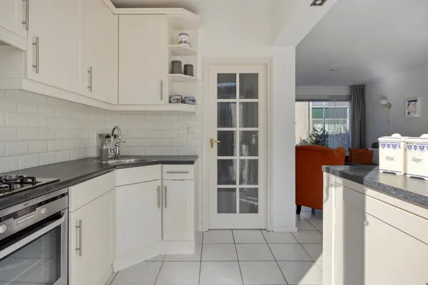 Bernhardstraat 17, Zoeterwoude