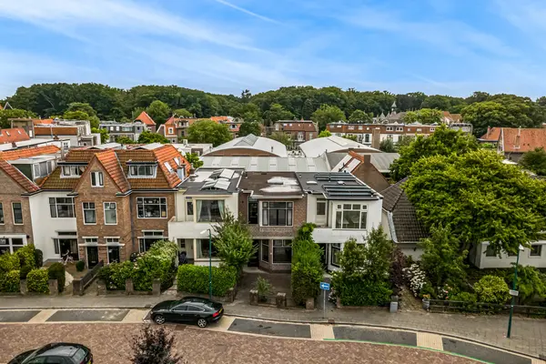 Deutzstraat 15, Oegstgeest