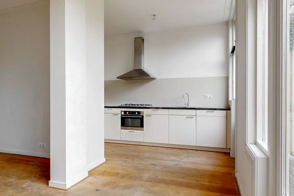 Deutzstraat 15, Oegstgeest