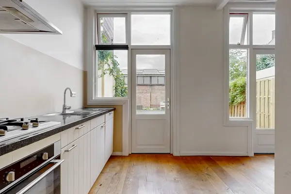 Deutzstraat 15, Oegstgeest