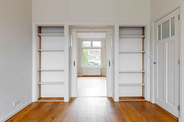 Deutzstraat 15, Oegstgeest