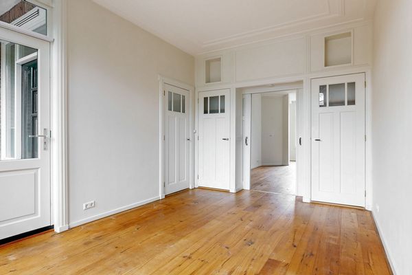 Deutzstraat 15, Oegstgeest