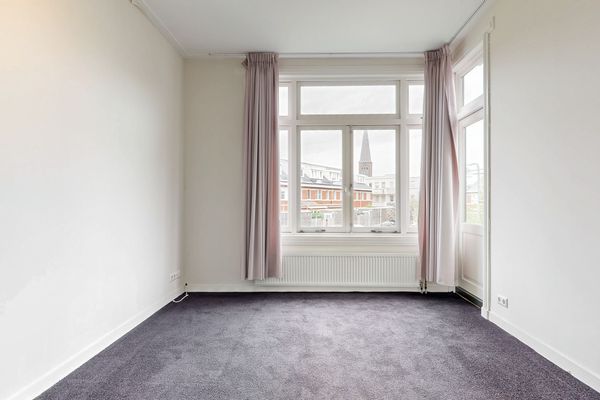 Deutzstraat 15, Oegstgeest