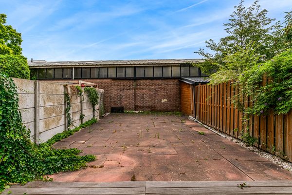 Deutzstraat 15, Oegstgeest