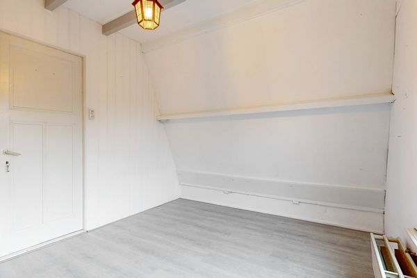 Middelweg 28, Leiden