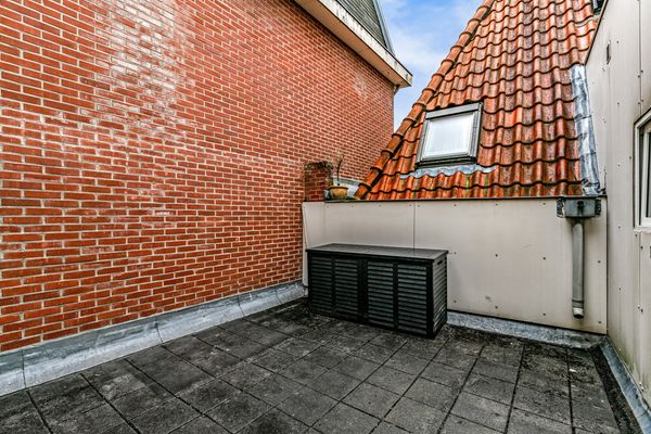 Middelweg 28, Leiden