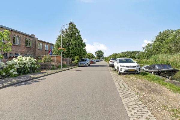 Vrouwenweg 25, Leiden