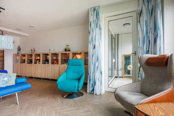 Mangoweg 105, Leiden