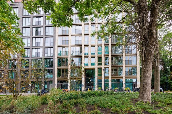 Mangoweg 105, Leiden