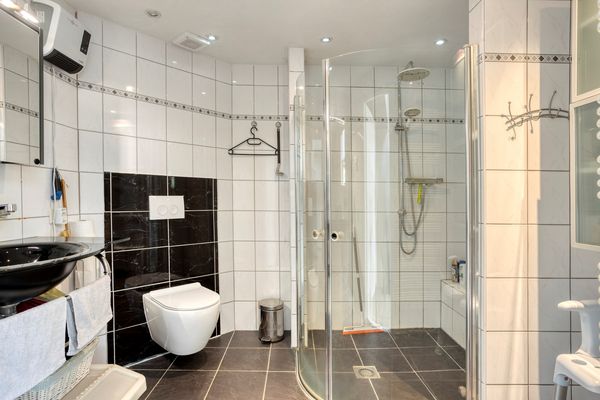 Saffraantuin 2, Leiden