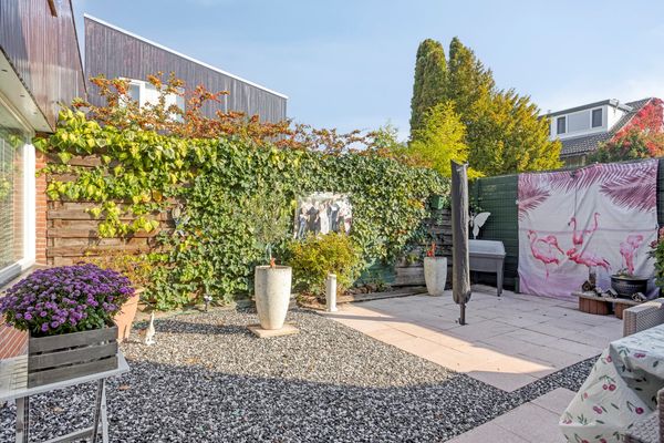 Saffraantuin 2, Leiden