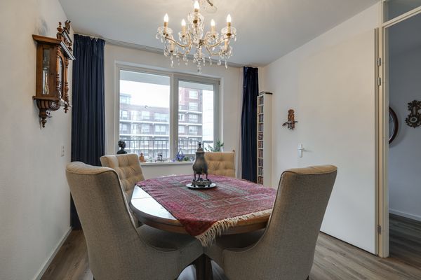 Ommedijk 64, Leiderdorp