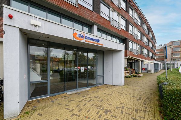 Ommedijk 64, Leiderdorp