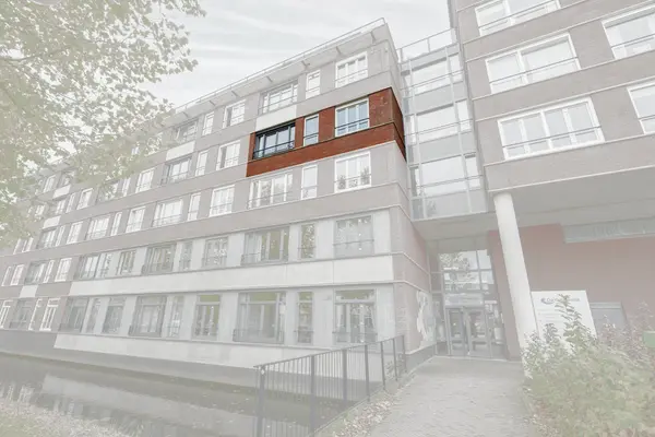 Ommedijk 64, Leiderdorp