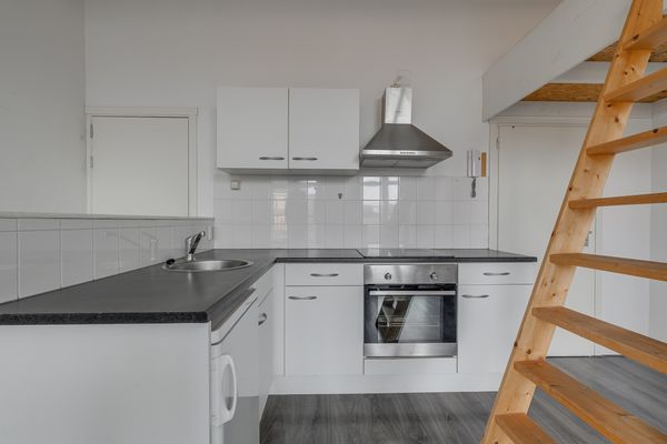 Utrechtse Veer 23B, Leiden