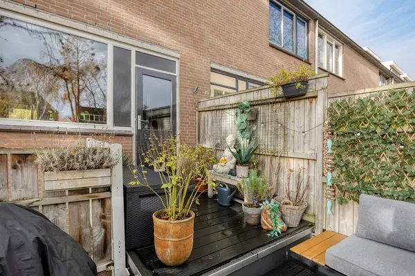 Reiger 48, Zoeterwoude