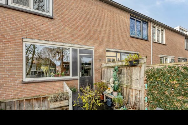 Reiger 48, Zoeterwoude