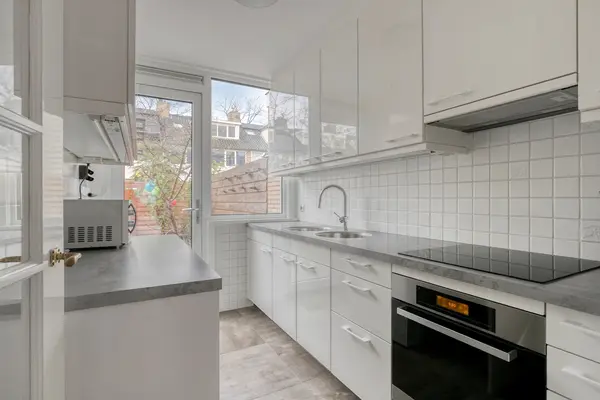 Nicolaas Maeslaan 7, Oegstgeest