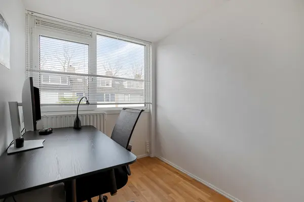 Nicolaas Maeslaan 7, Oegstgeest