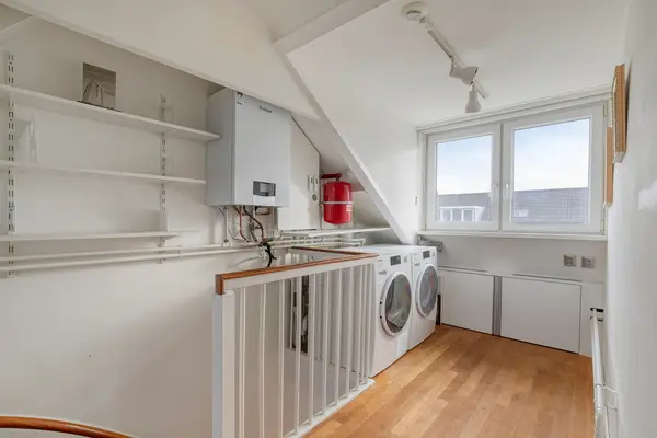 Nicolaas Maeslaan 7, Oegstgeest
