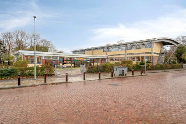 Nicolaas Maeslaan 7, Oegstgeest