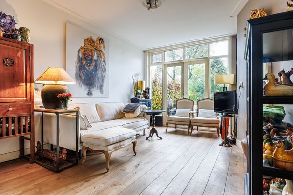 Hoge Rijndijk 97, Leiden