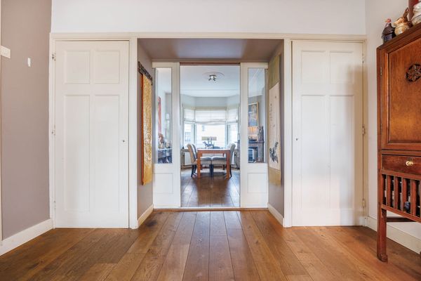 Hoge Rijndijk 97, Leiden