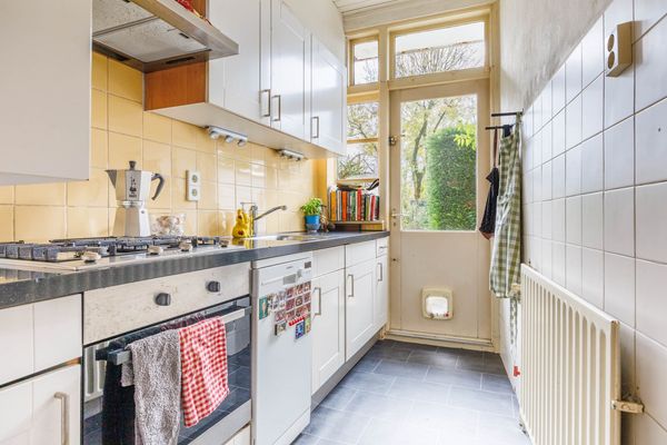 Hoge Rijndijk 97, Leiden