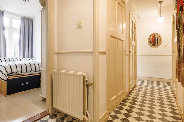 Hoge Rijndijk 97, Leiden