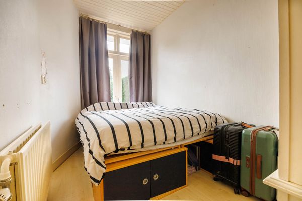 Hoge Rijndijk 97, Leiden