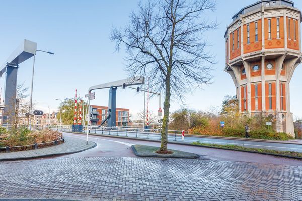 Hoge Rijndijk 97, Leiden