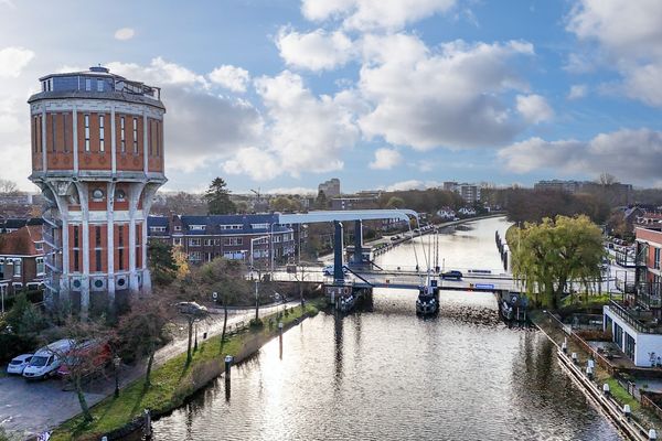 Hoge Rijndijk 97, Leiden