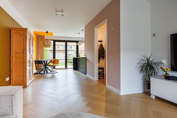 Meijelaan 8, Leiderdorp