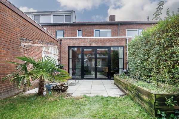 Meijelaan 8, Leiderdorp