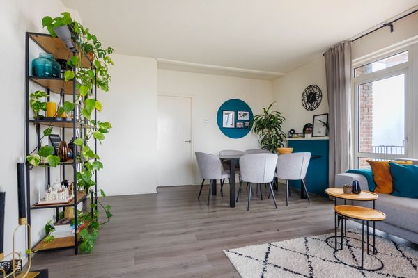 Churchilllaan 66, Leiden