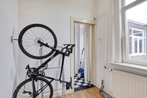 Frans van Mierisstraat 22A, Leiden